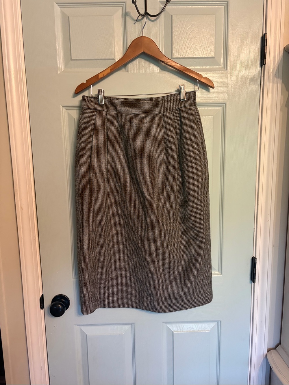 Vintage Black and White Wool Pencil Skirt